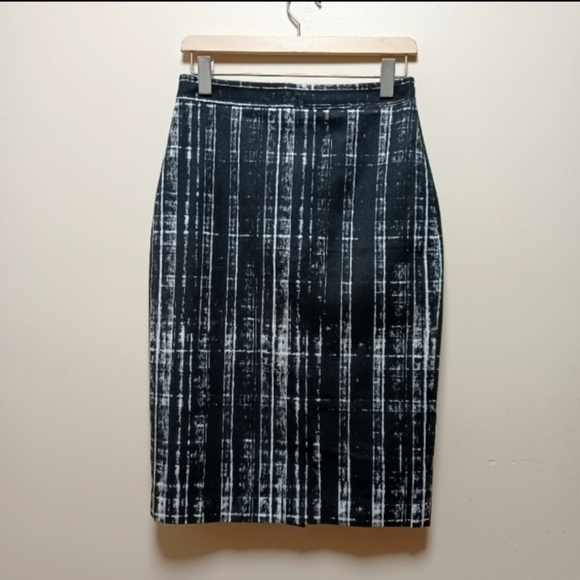 Banana Republic black and white Marble Sloan Pencil skirt  | womans size 4 - Picture 5 of 14